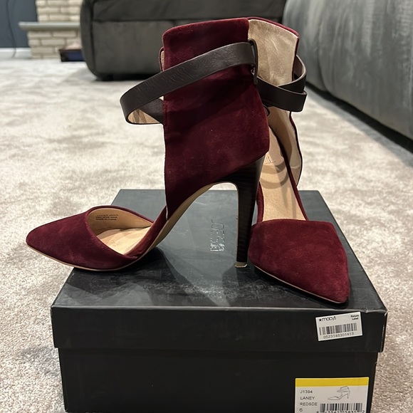 EUC Joe’s Laney Red suede pumps with original box - maroon color. - Picture 2 of 4